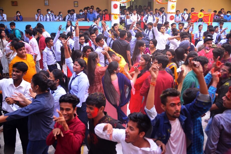 Rang Utsav photo 1